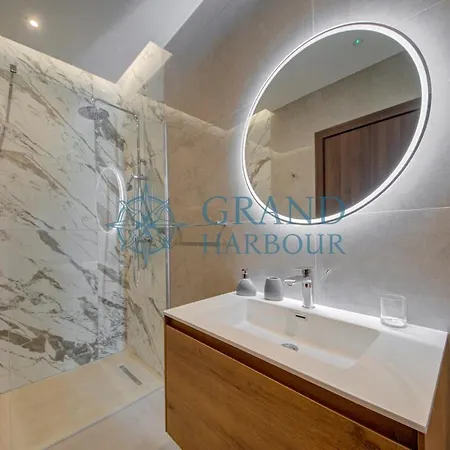 Casa Paradiso In Private Rooftop Pool Appartement Hal Ghaxiak
